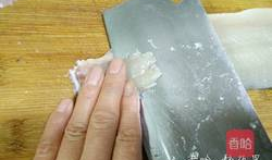 鱼片的切法视频,鱼片切法视频教程，轻松掌握烹饪技巧